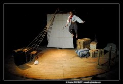 Images Tout Droit Réservé